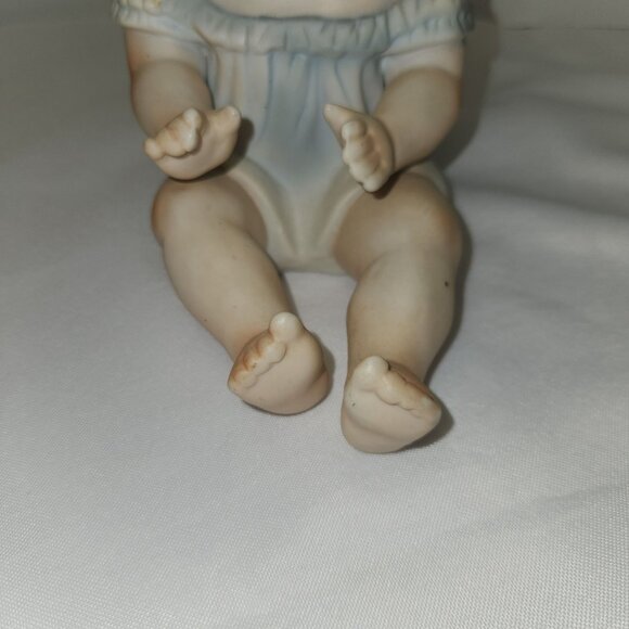 Vintage Andrea By Sadek Piano Baby Bisque Porcelain Boy Sitting 7" H x 5" L - Picture 4 of 10